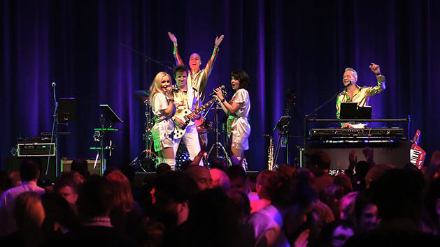 ABBA-Show live zur Gala in Berlin